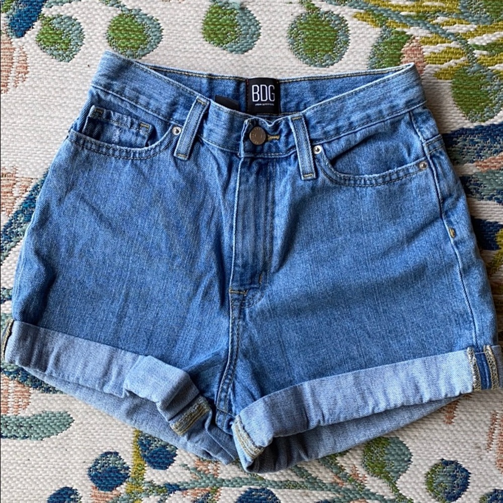 URBAN OUTFITTERS Denim Shorts